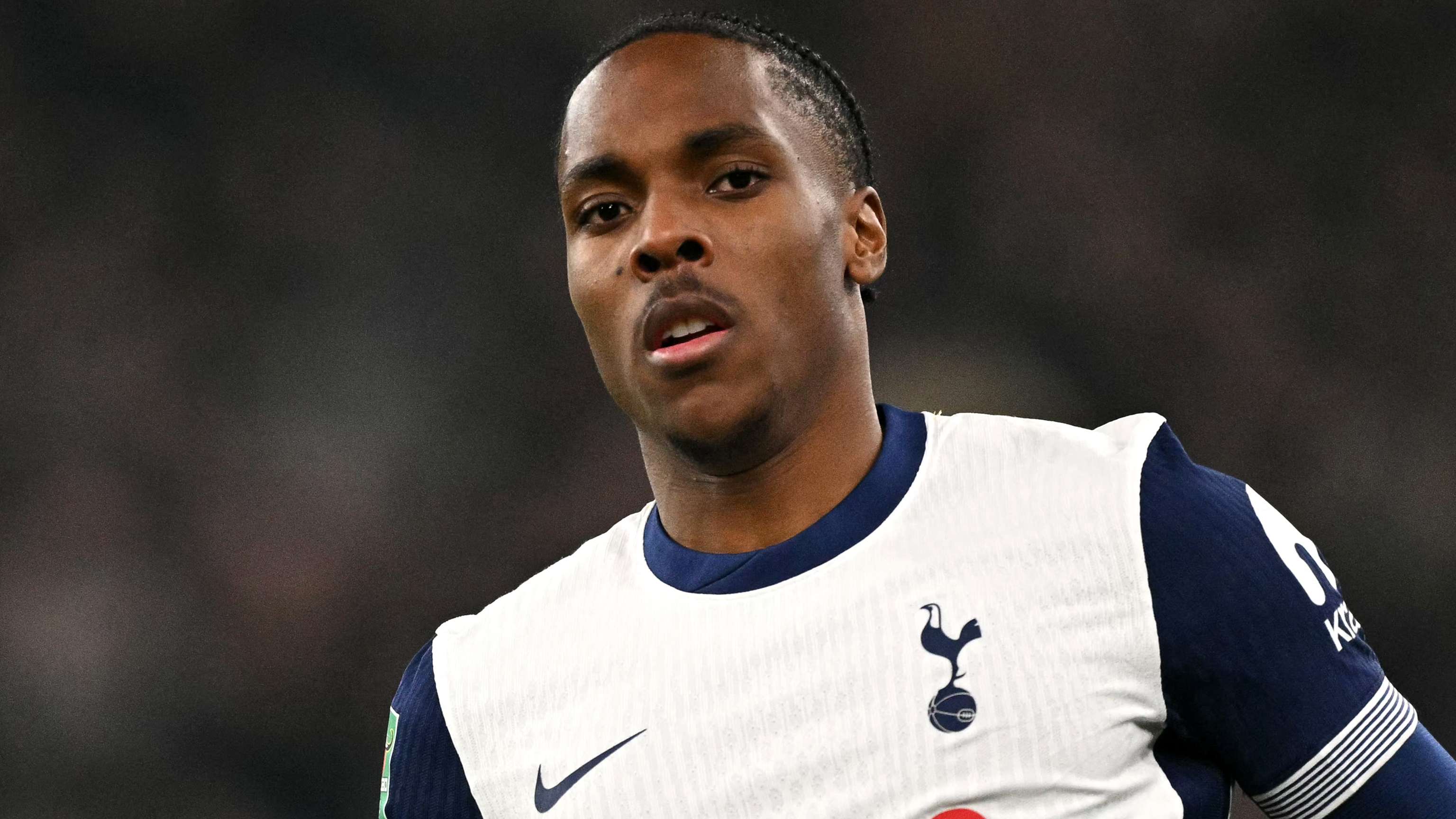 尤其是中场 尤其是中场