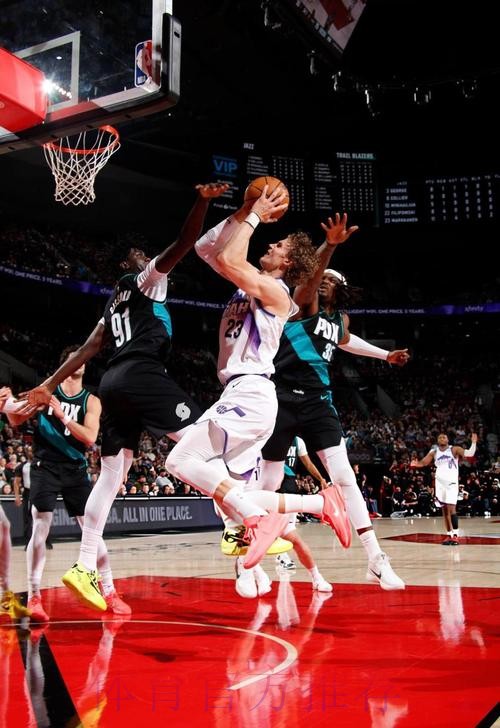 杨瀚森4分阿夫迪亚33+8+9 开拓者大胜爵士