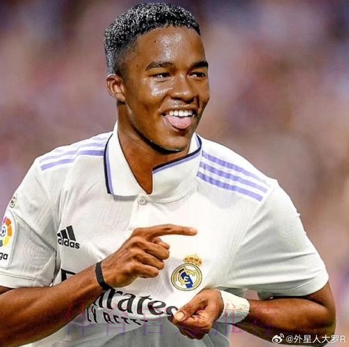 罗马诺:皇马对恩德里克很满意 正为他的到来做准备 罗马诺:皇马对恩德里克很满意 正为他的到来做准备